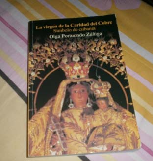 Portada del libro "La Virgen de la Caridad del Cobre, Símbolo de Cubanía".